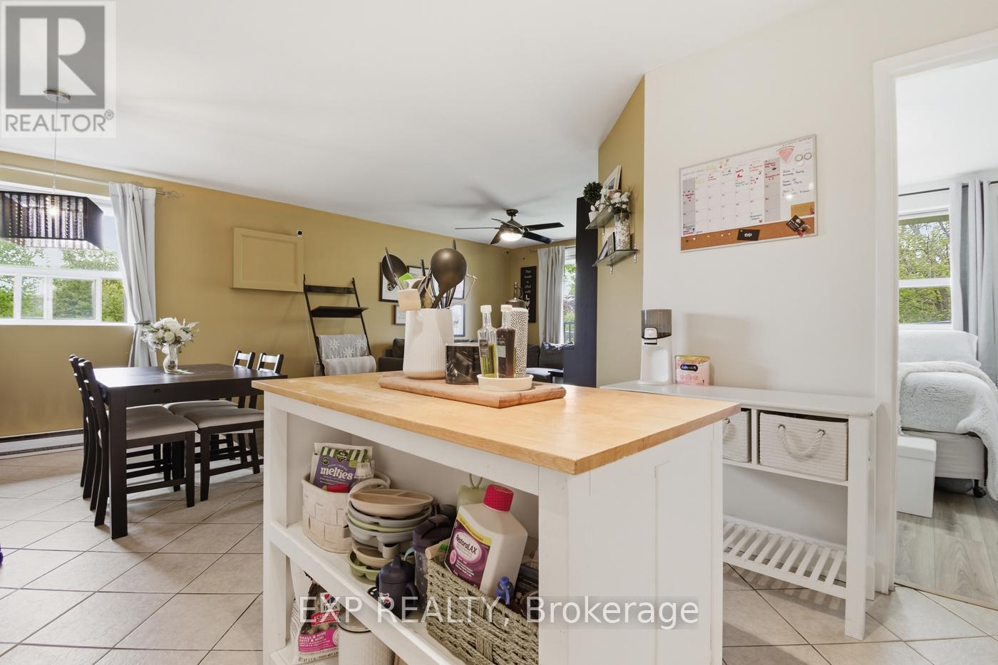 #303 78 WELLAND STREET N - 13