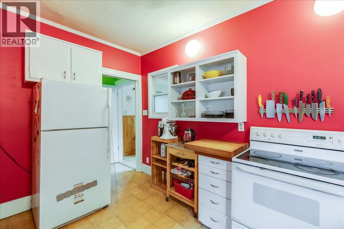 122 High Street - 10