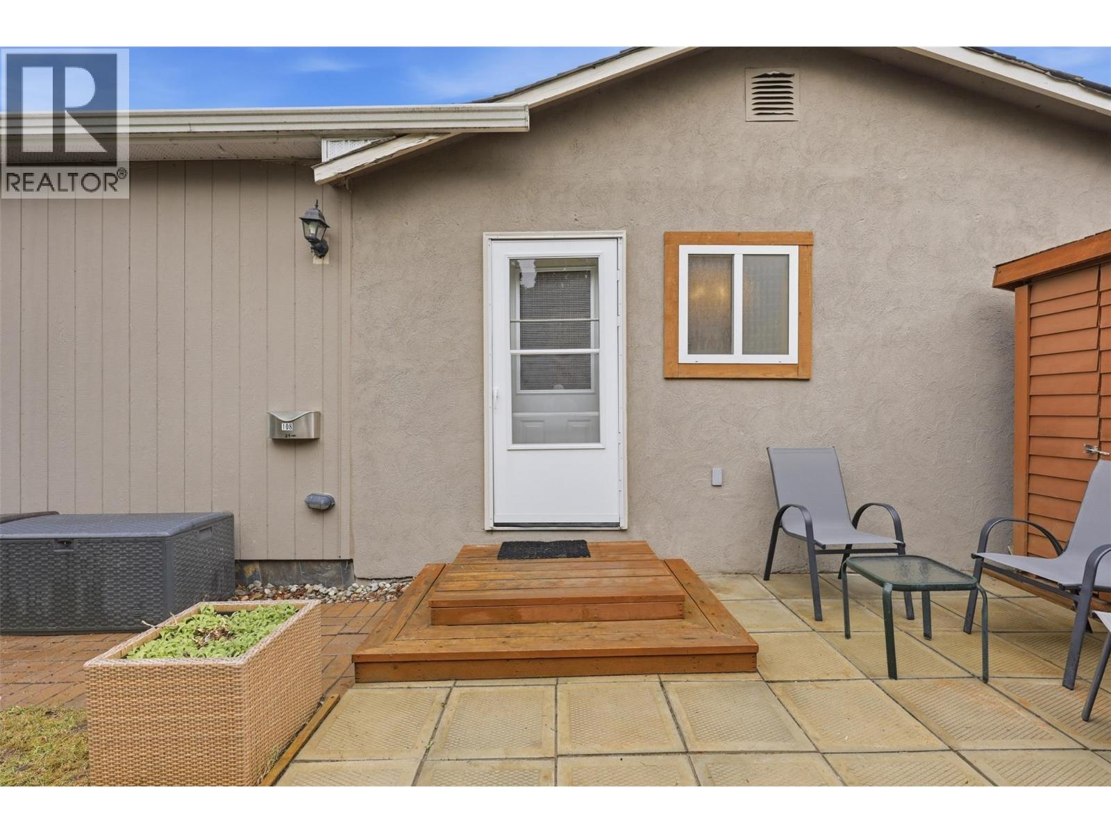 #108 870 MCQUEEN Drive - 7