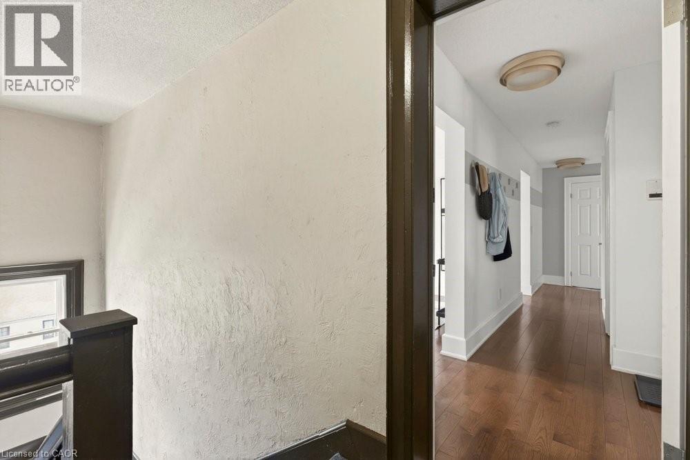 #7 21 MOUNTWOOD Avenue - 4