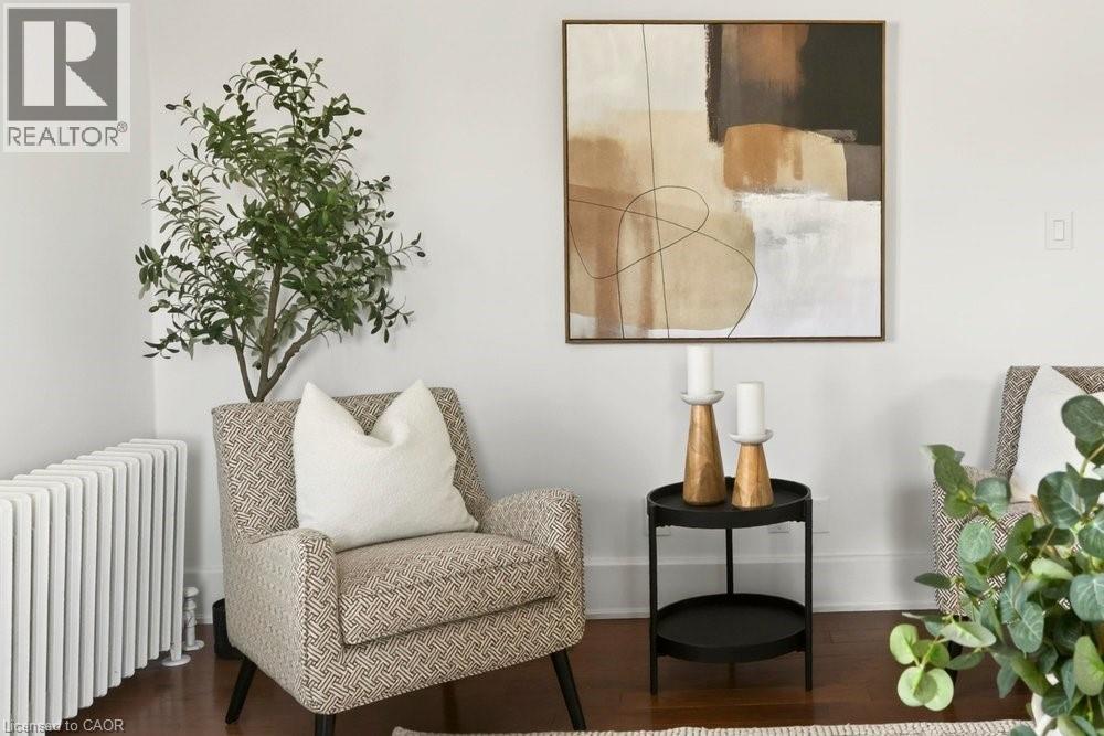 #7 21 MOUNTWOOD Avenue - 26