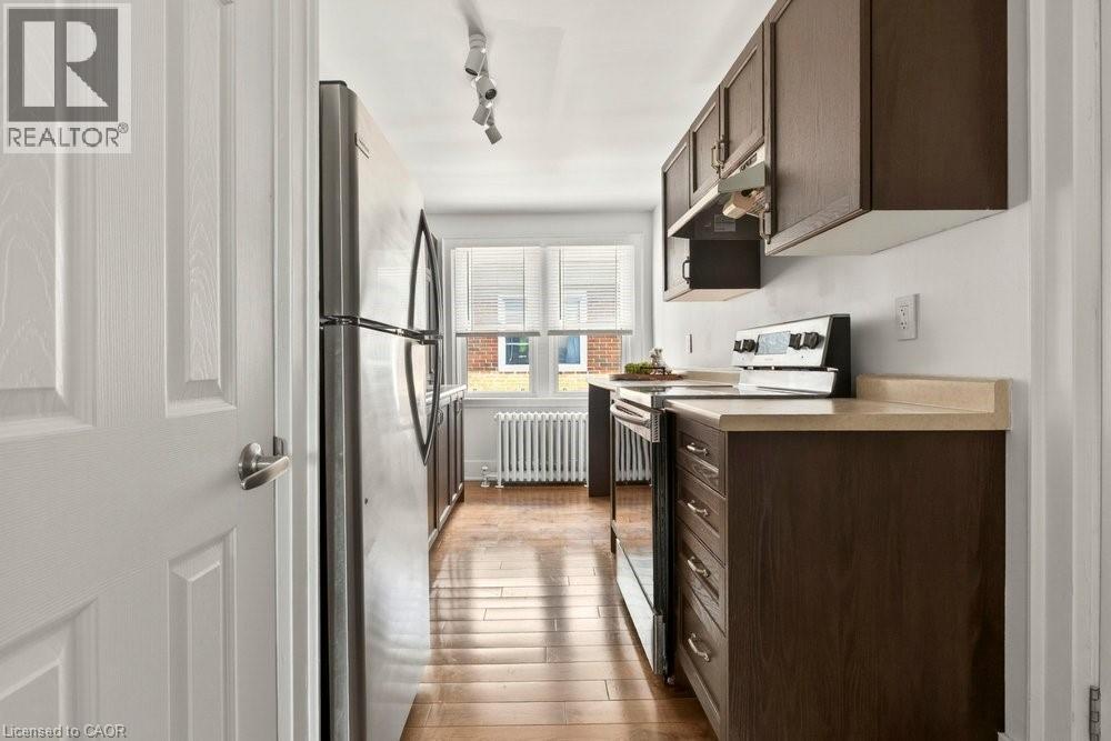 #7 21 MOUNTWOOD Avenue - 30