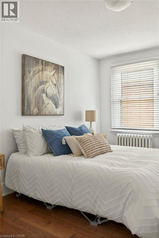 #7 21 MOUNTWOOD Avenue - 42