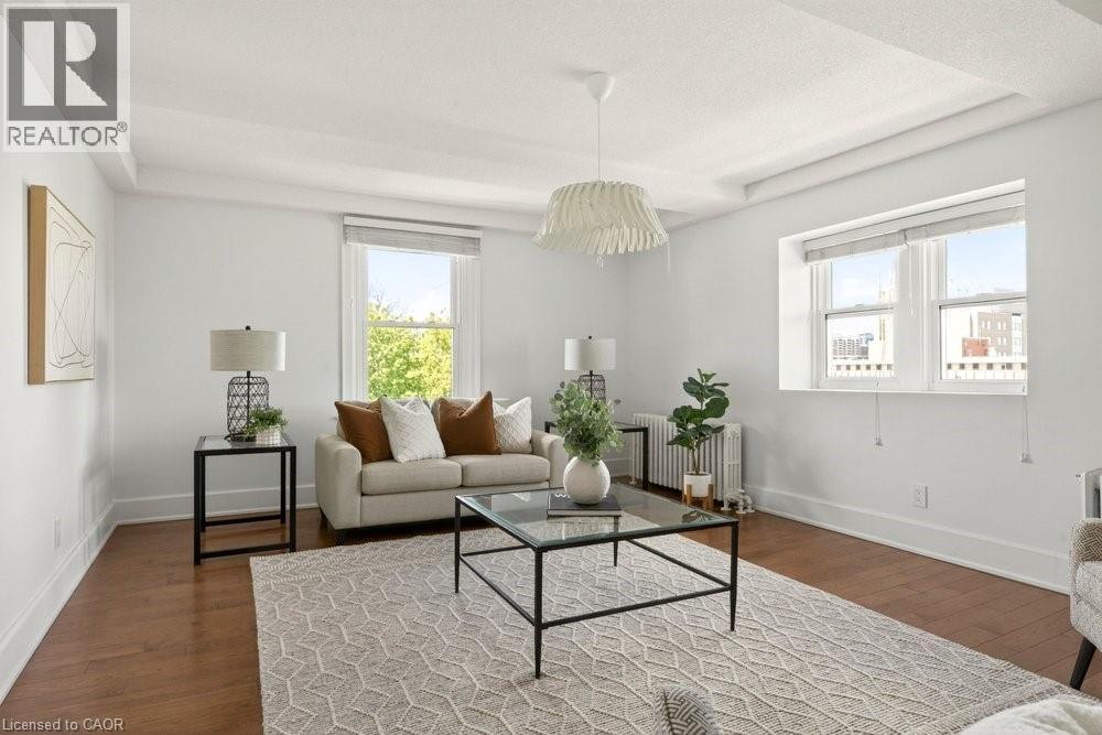 #7 21 MOUNTWOOD Avenue - 25