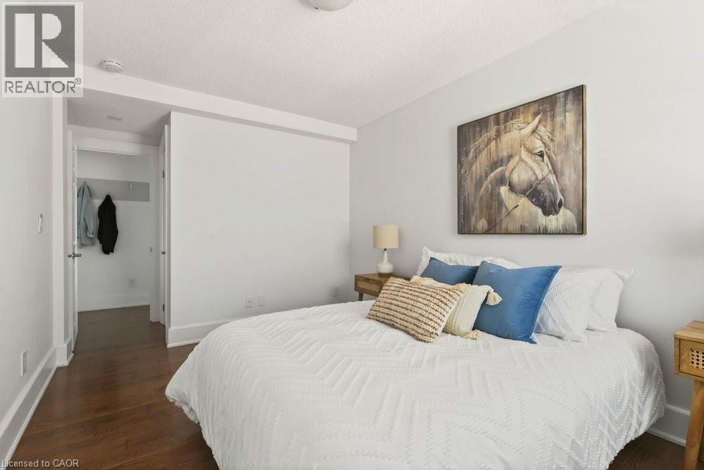 #7 21 MOUNTWOOD Avenue - 41