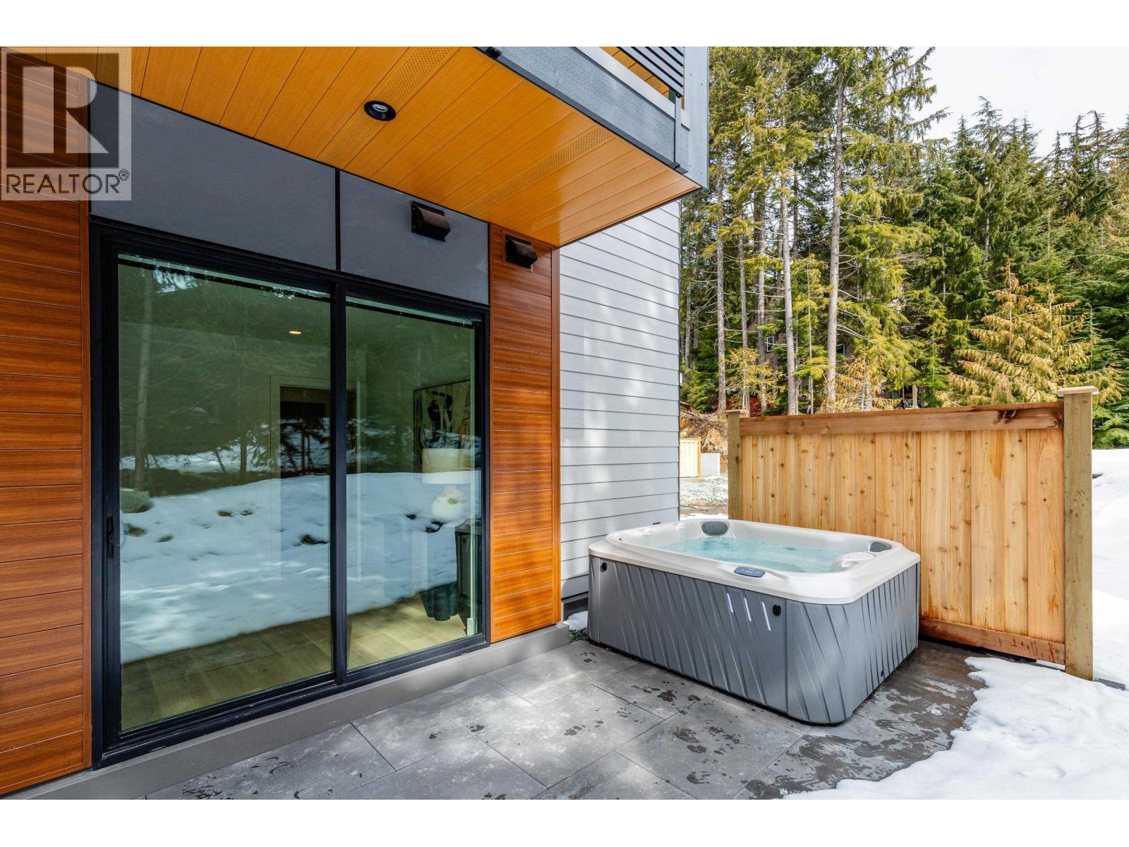 17 2077 GARIBALDI WAY, Whistler