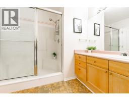 303 9260 No. 2 Road, Richmond, BC V7E2C8 Photo 22