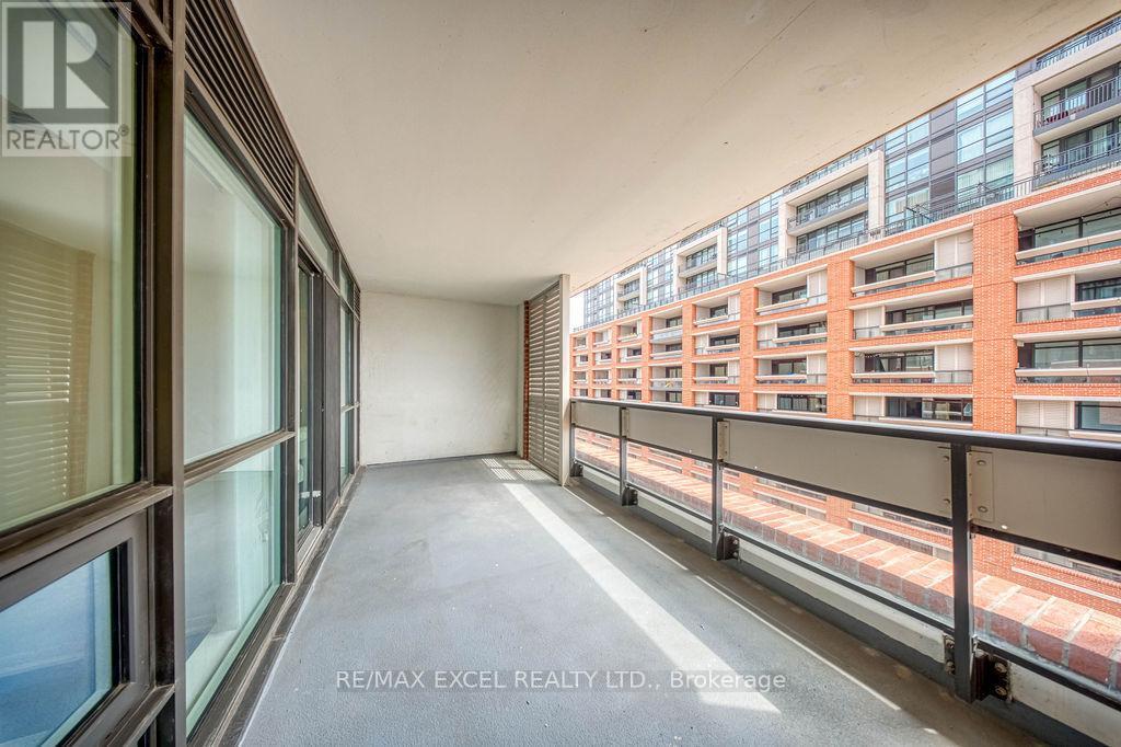 #639 3091 DUFFERIN STREET - 32