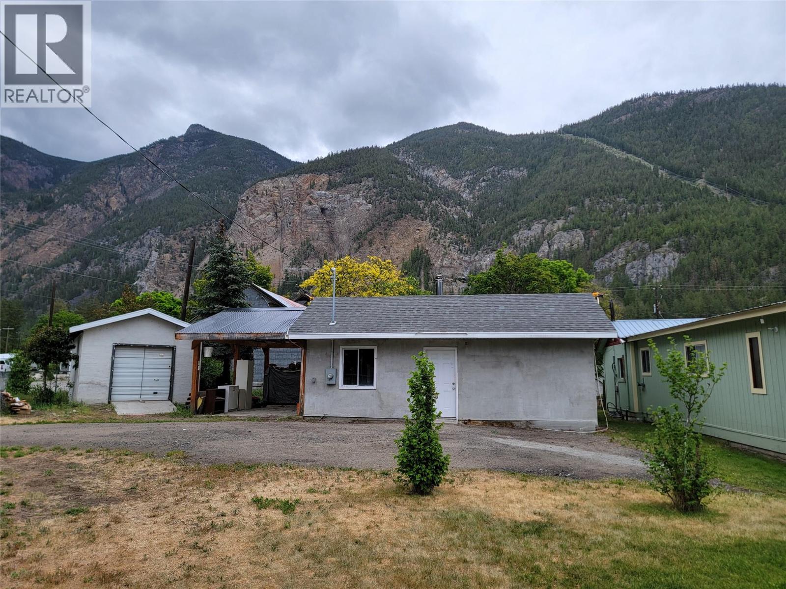 981 Scott Avenue - 2