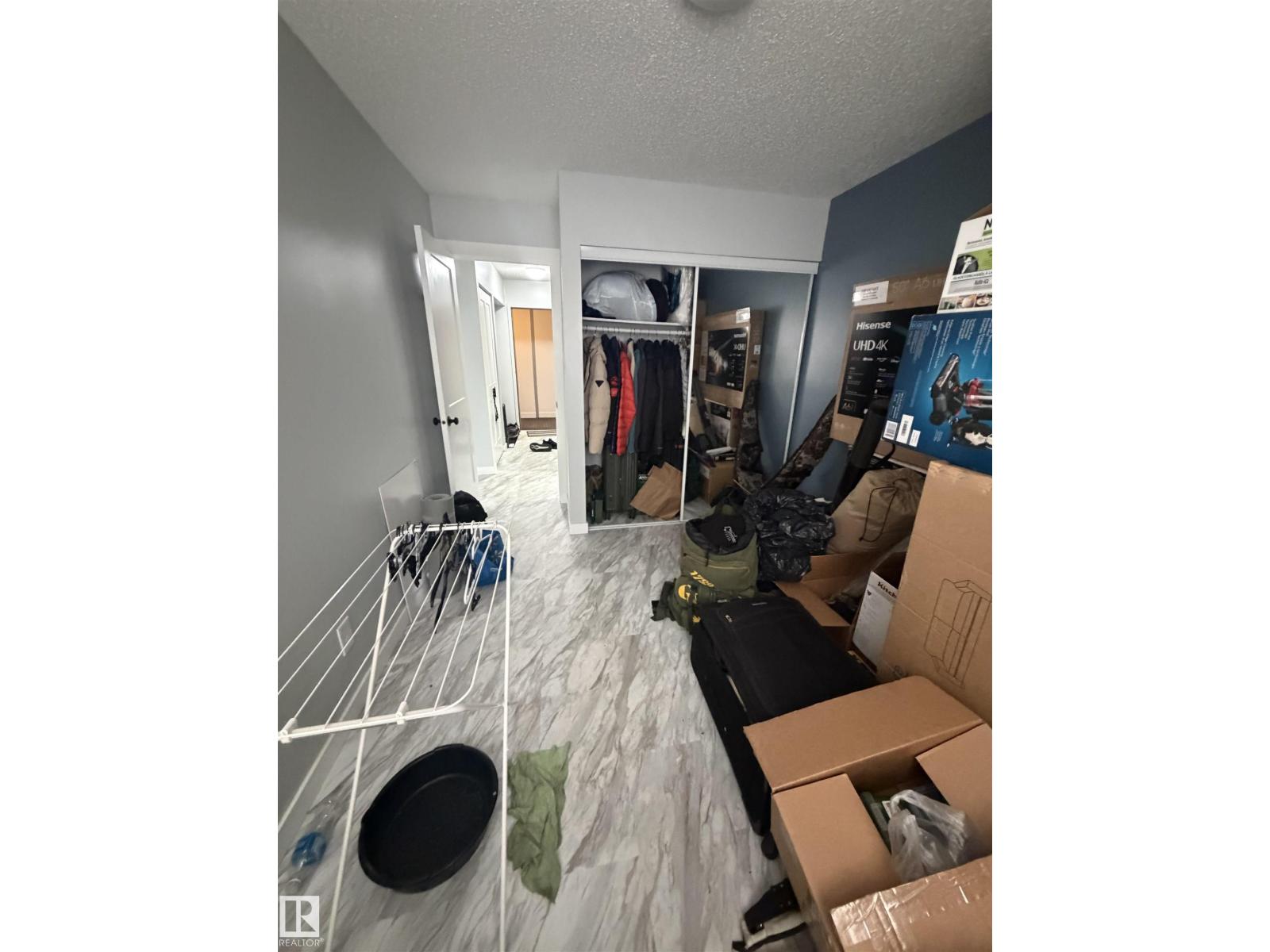 #205 10136 160 ST NW - 8