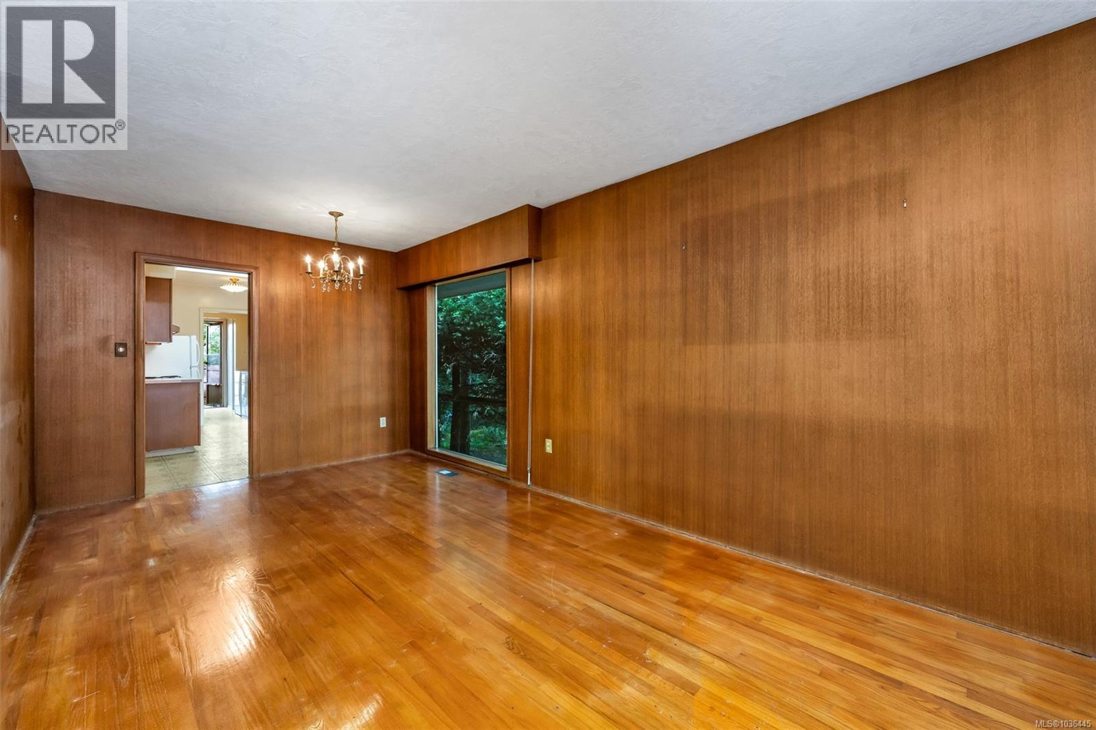 3564 James Hts - 15