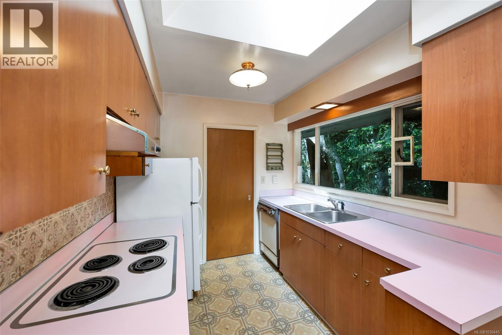 3564 James Hts - 19