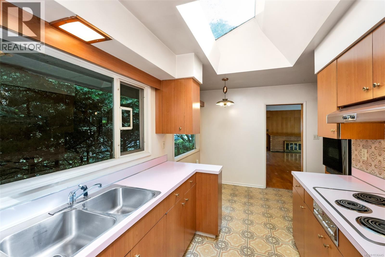 3564 James Hts - 20