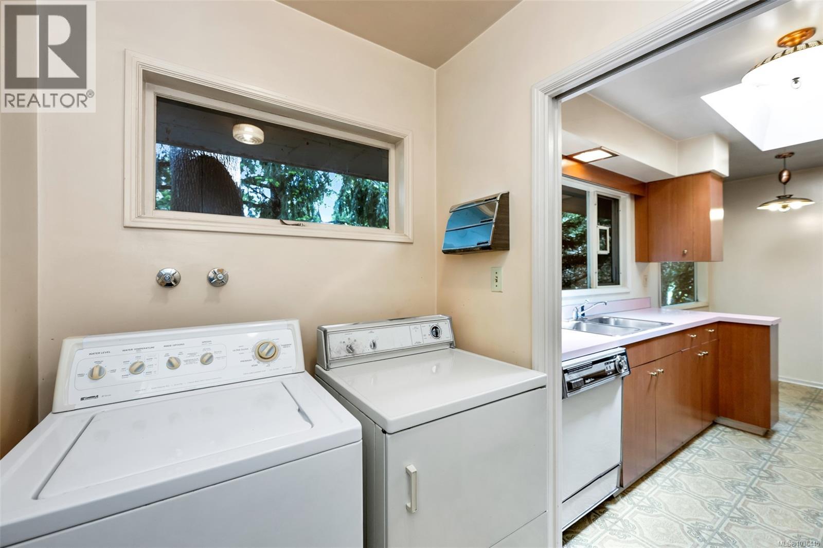 3564 James Hts - 29