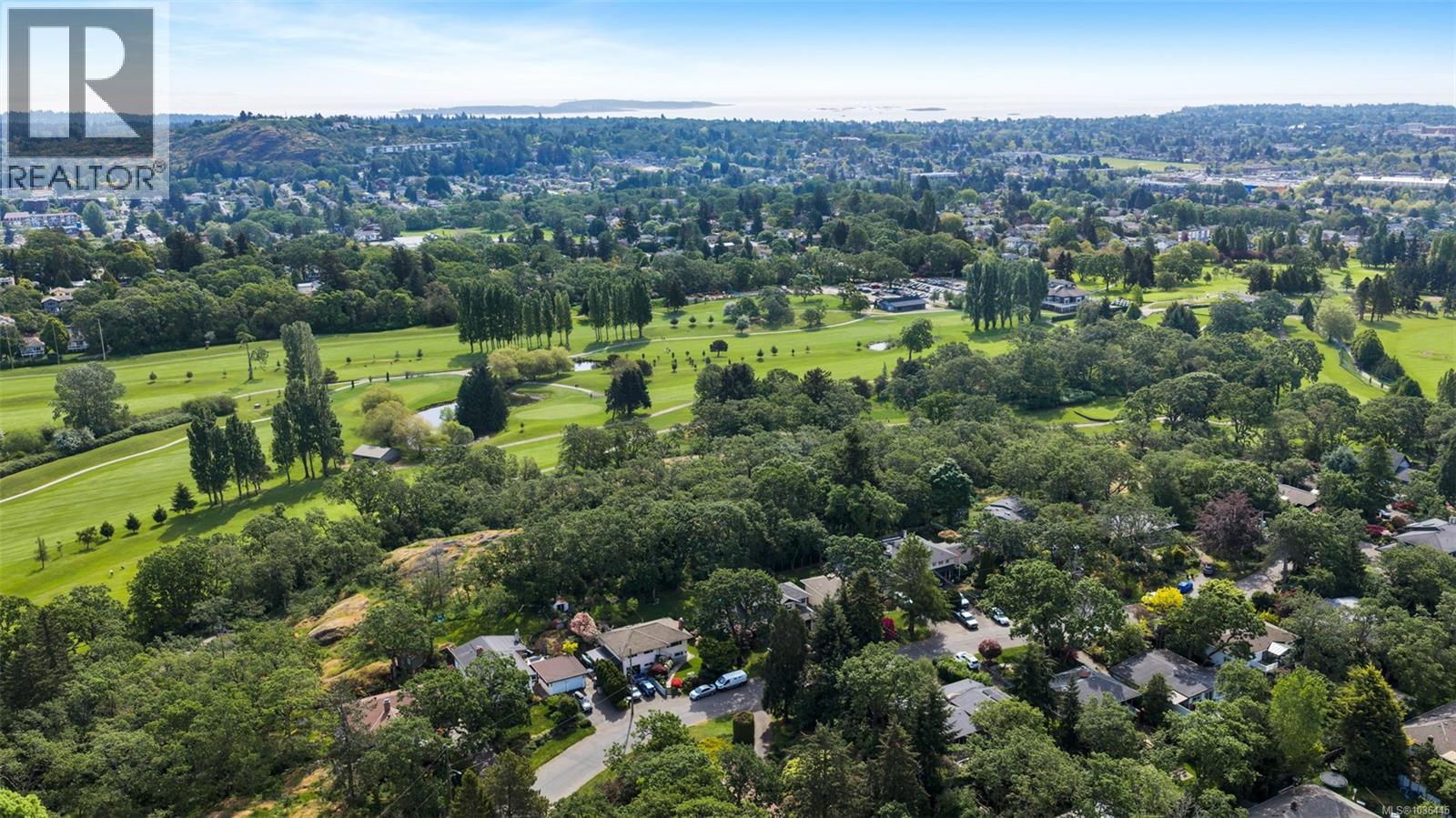 3564 James Hts - 35