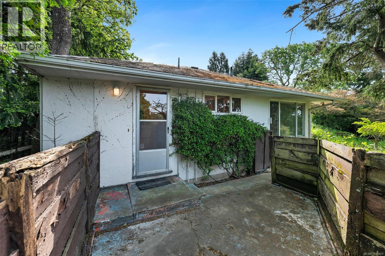 3564 James Hts - 8