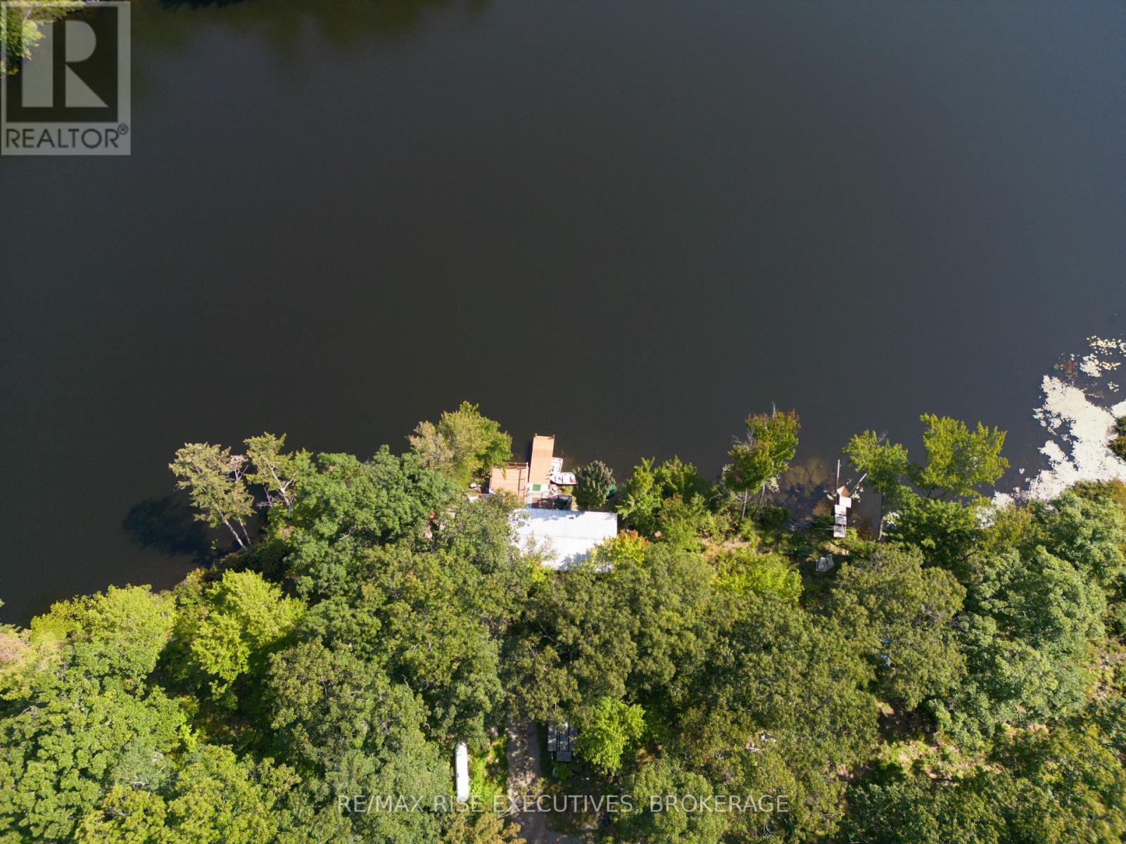 1365 FOURTH LAKE ROAD - 36