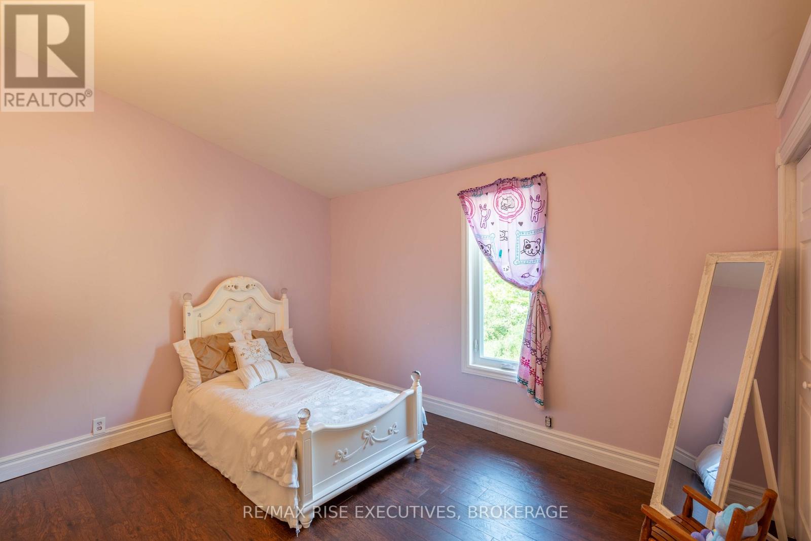 1365 FOURTH LAKE ROAD - 18