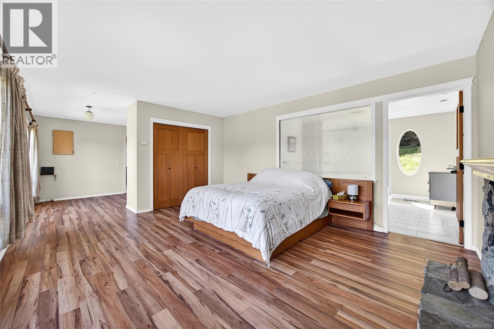 251 Price Rd - 18
