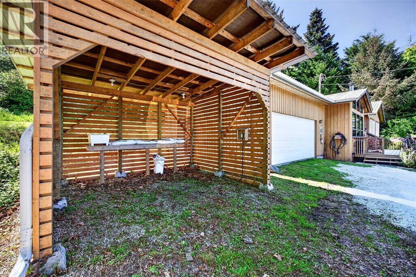 251 Price Rd - 35