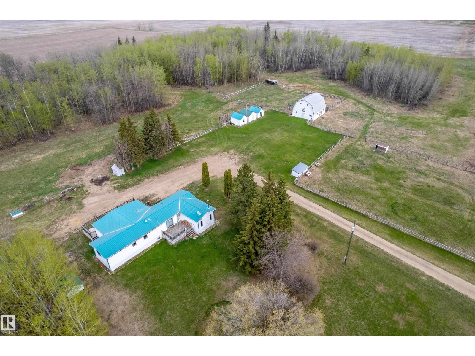 57022 Range Road 274 - Image 3