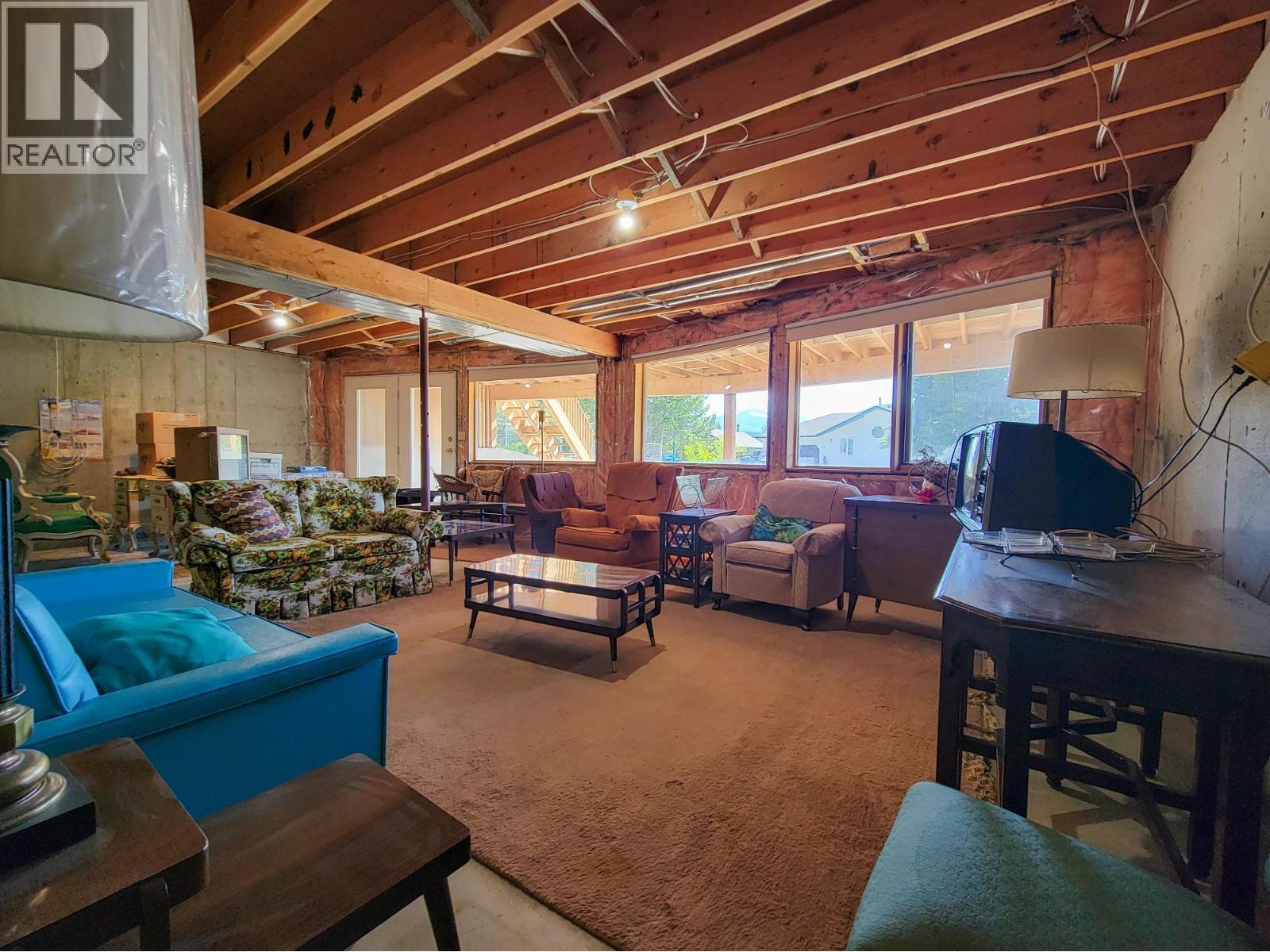 7326 GLACIER Drive - 44