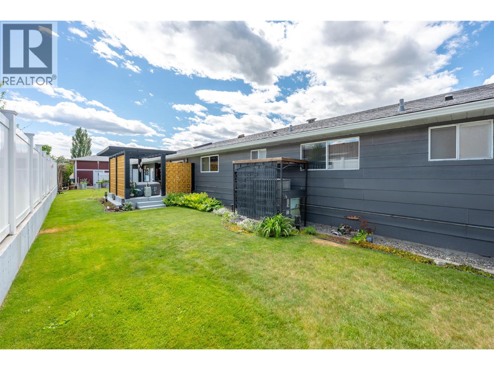 5809 Cottonwood Drive, Osoyoos