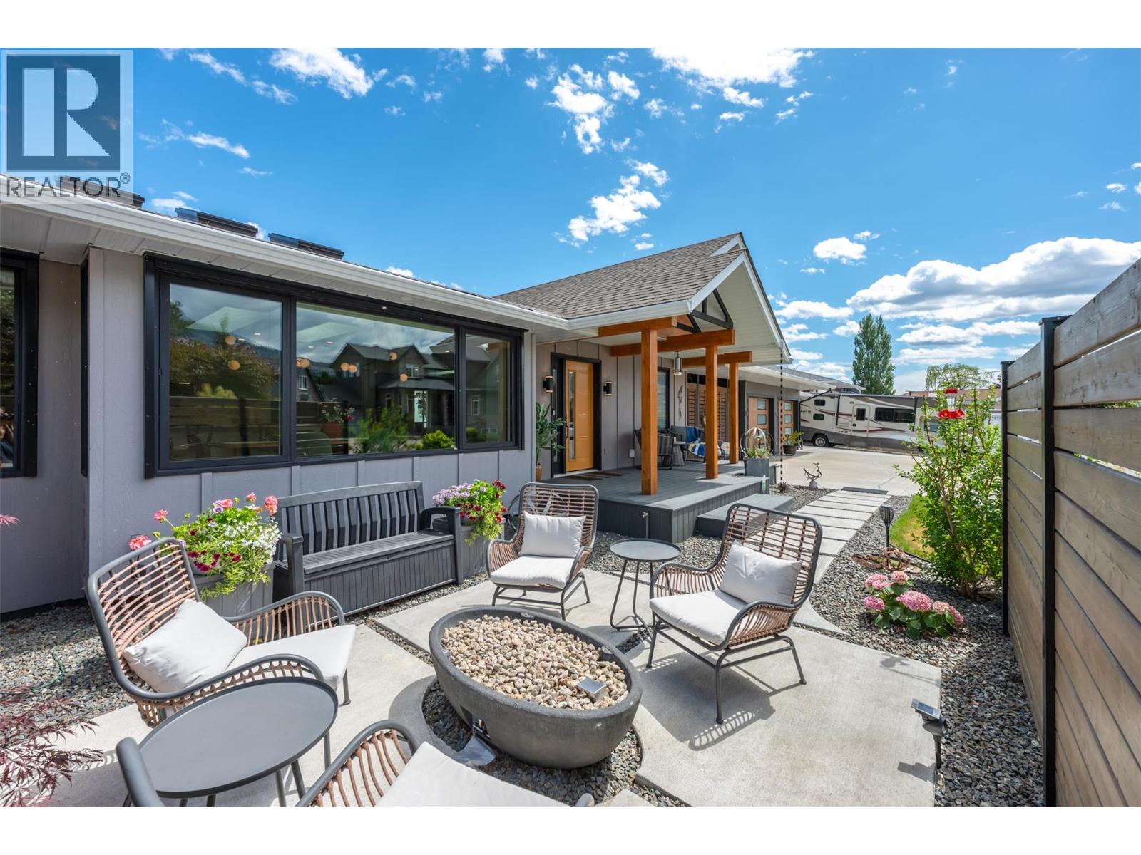 5809 Cottonwood Drive, Osoyoos