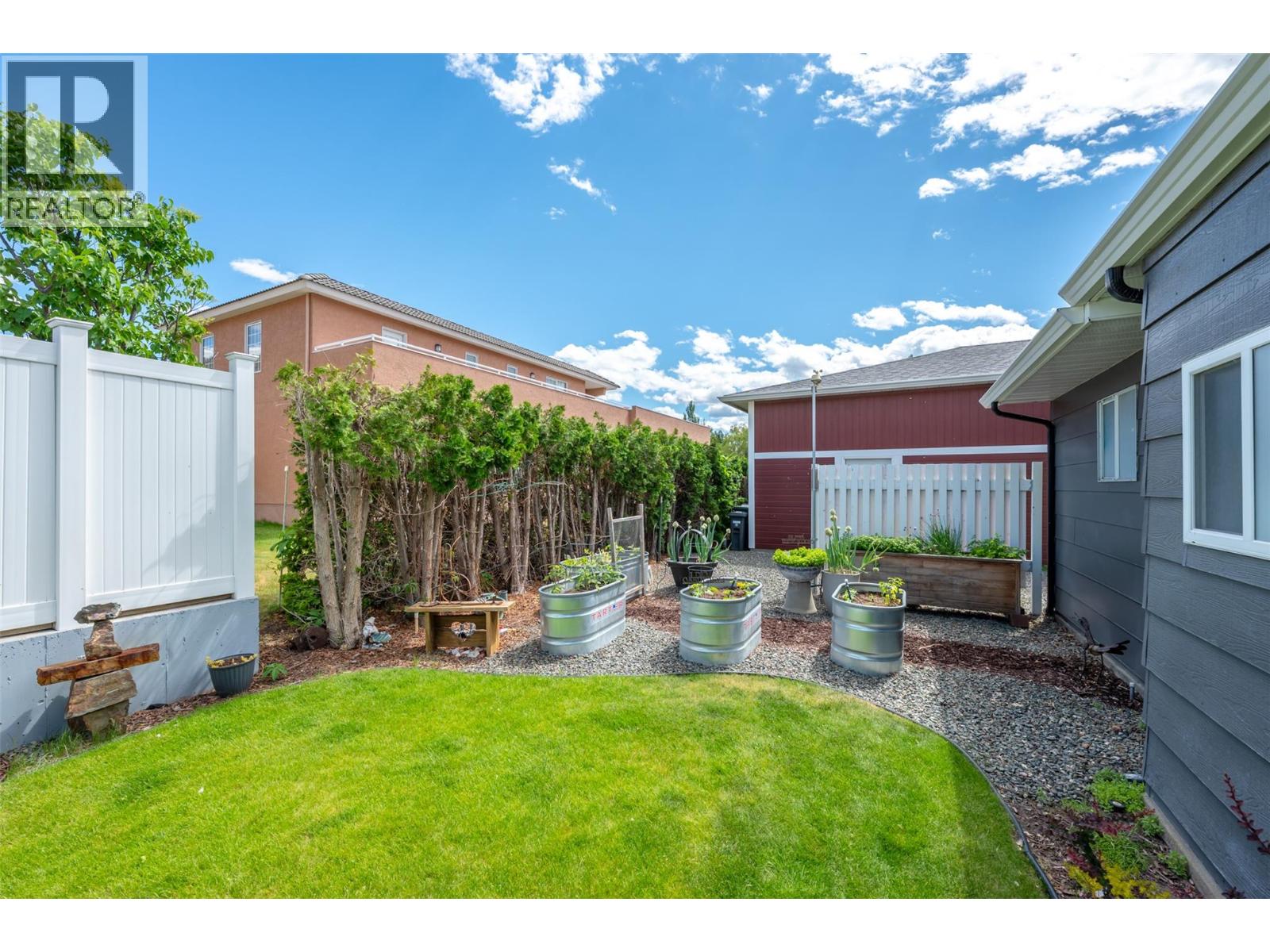 5809 Cottonwood Drive, Osoyoos