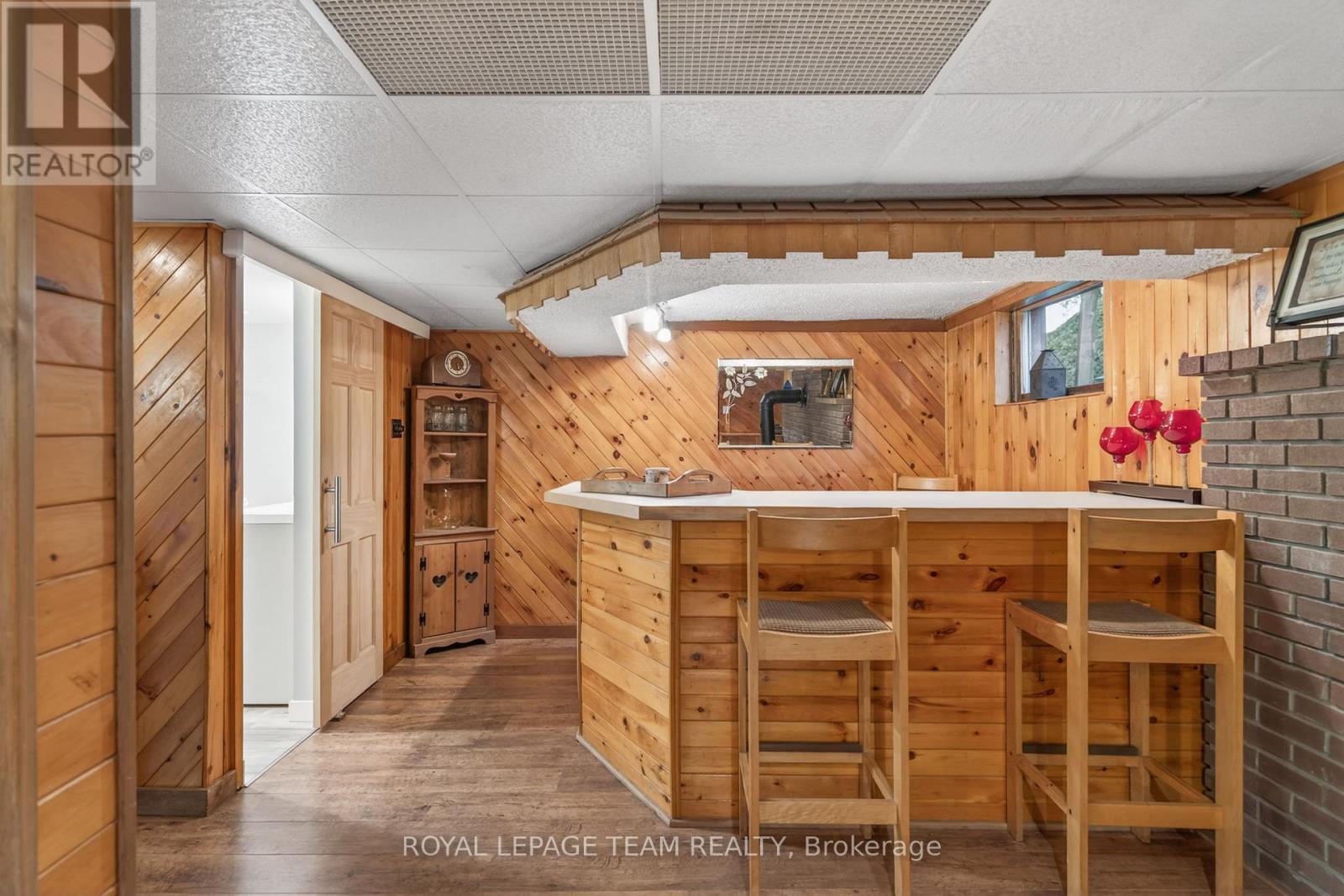 1509 MAYRENE CRESCENT - 35
