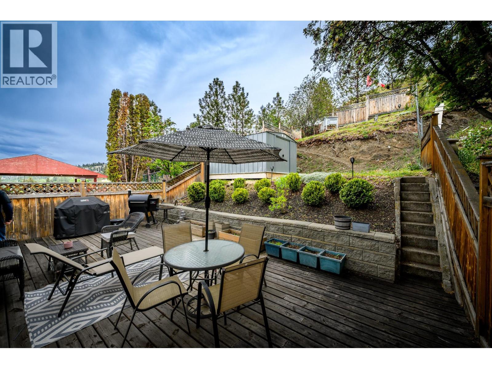 389 Waddington Drive - 14