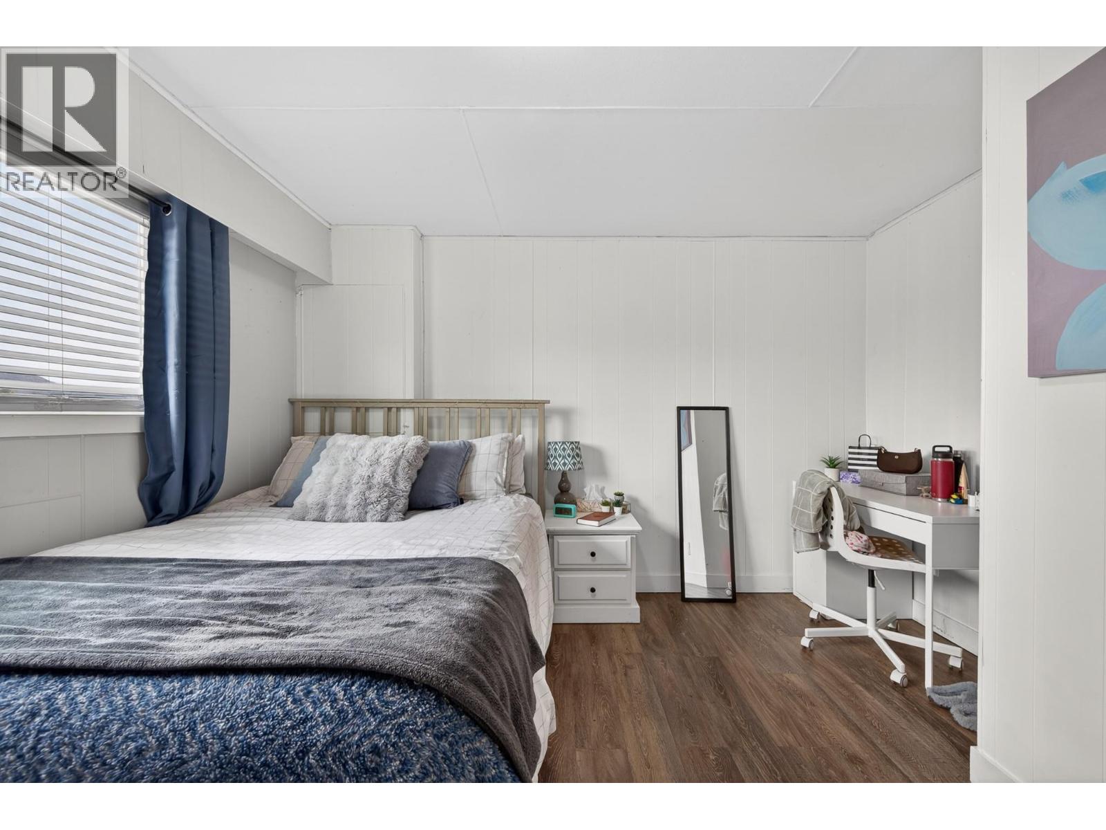389 Waddington Drive - 21