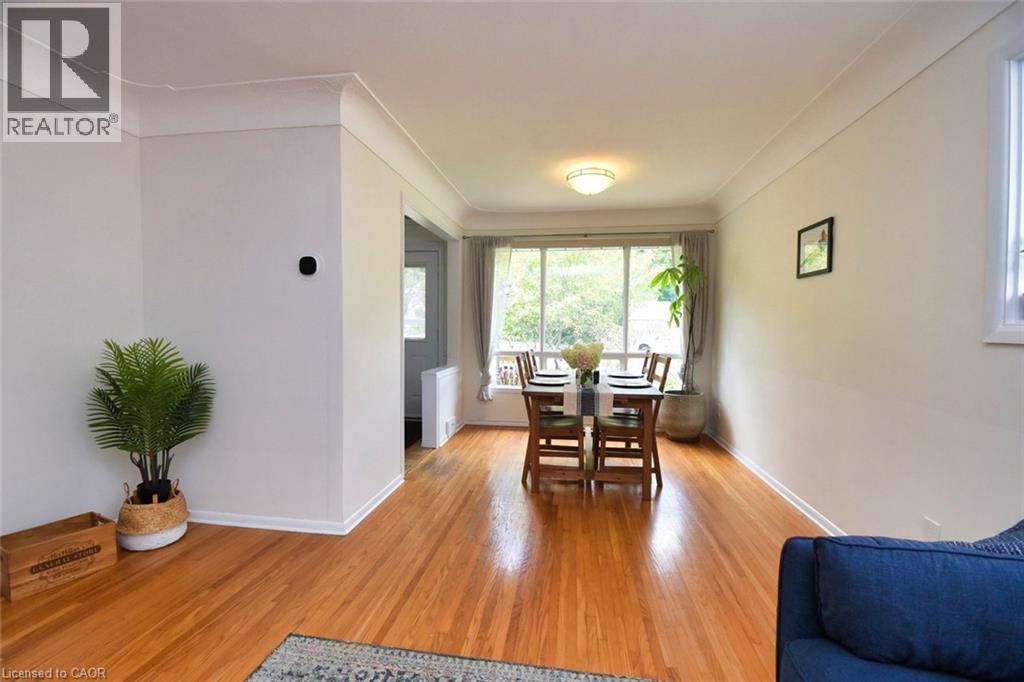 9 MARION Crescent, Dundas, Ontario, L9H1H9 — Photo 14