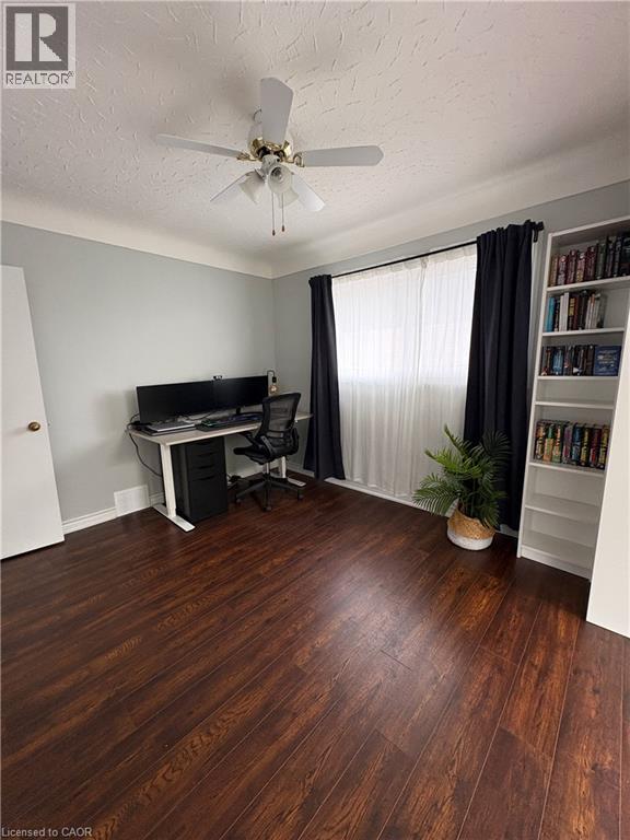 9 MARION Crescent, Dundas, Ontario, L9H1H9 — Photo 25