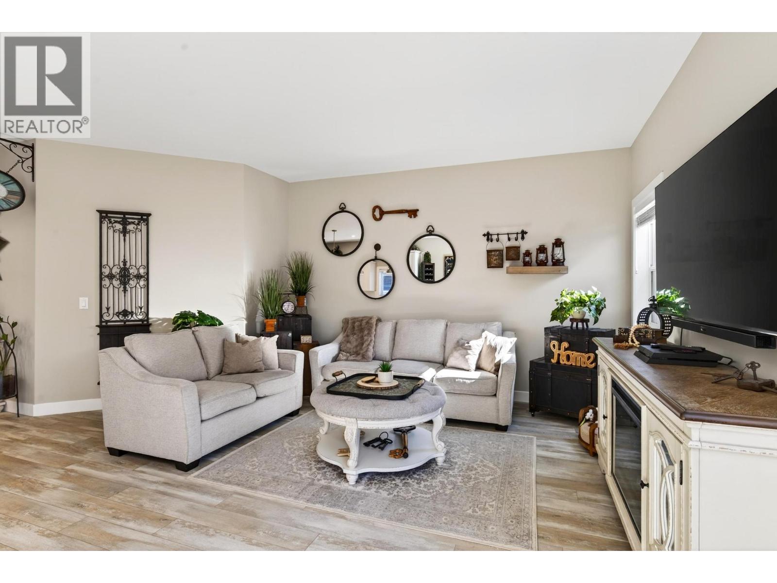  3359 Ironwood Drive, West Kelowna