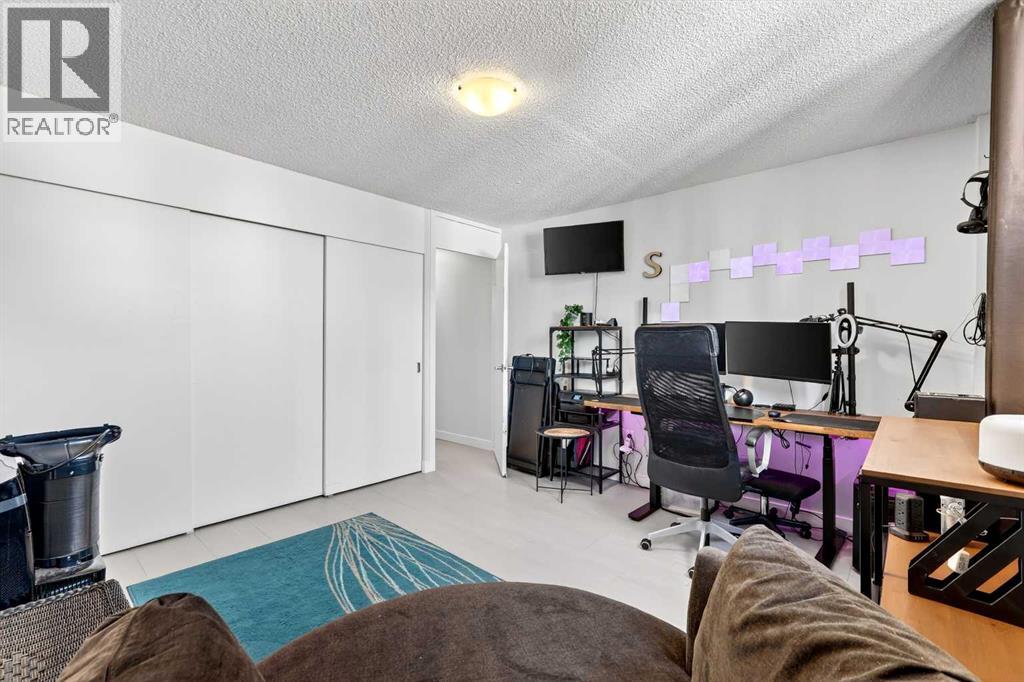 #802 1213 13 Avenue SW - 23