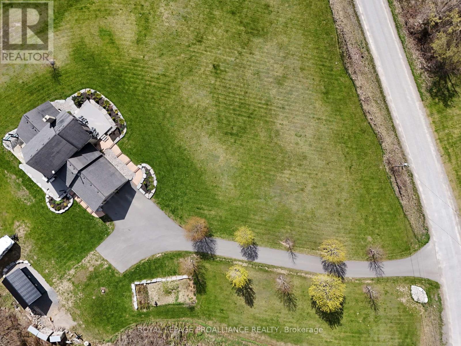 418 WILSON ROAD - 36