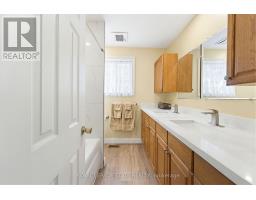 10 Huisman Lane, Hamilton, ON L8N2Z7 Photo 32