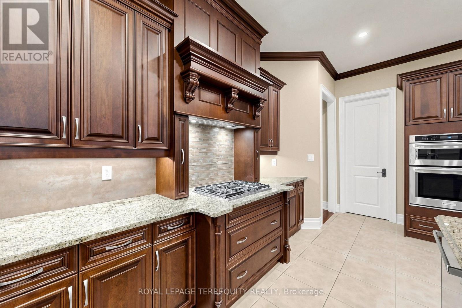 63 GRAYFIELD DRIVE - 13