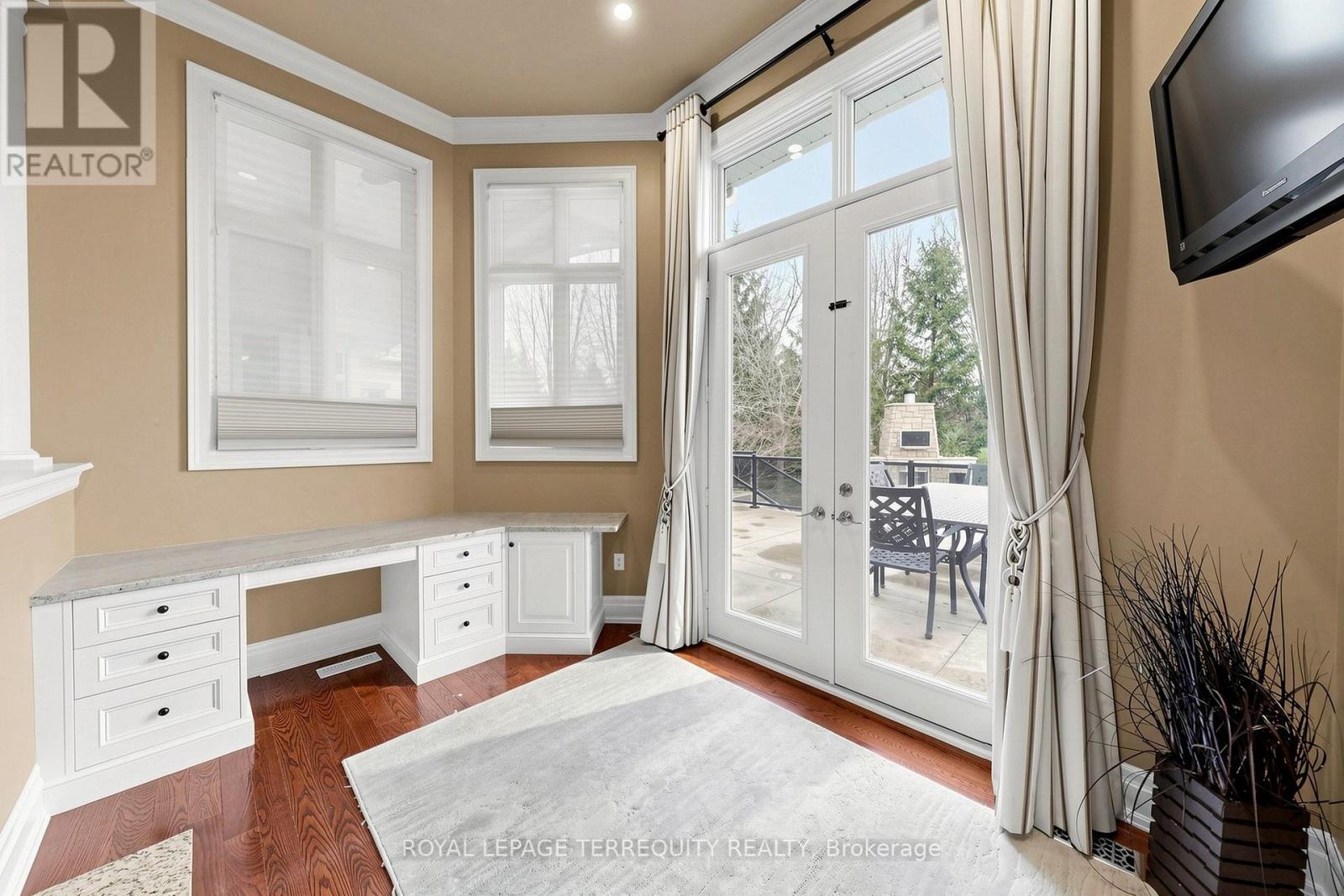 63 GRAYFIELD DRIVE - 17