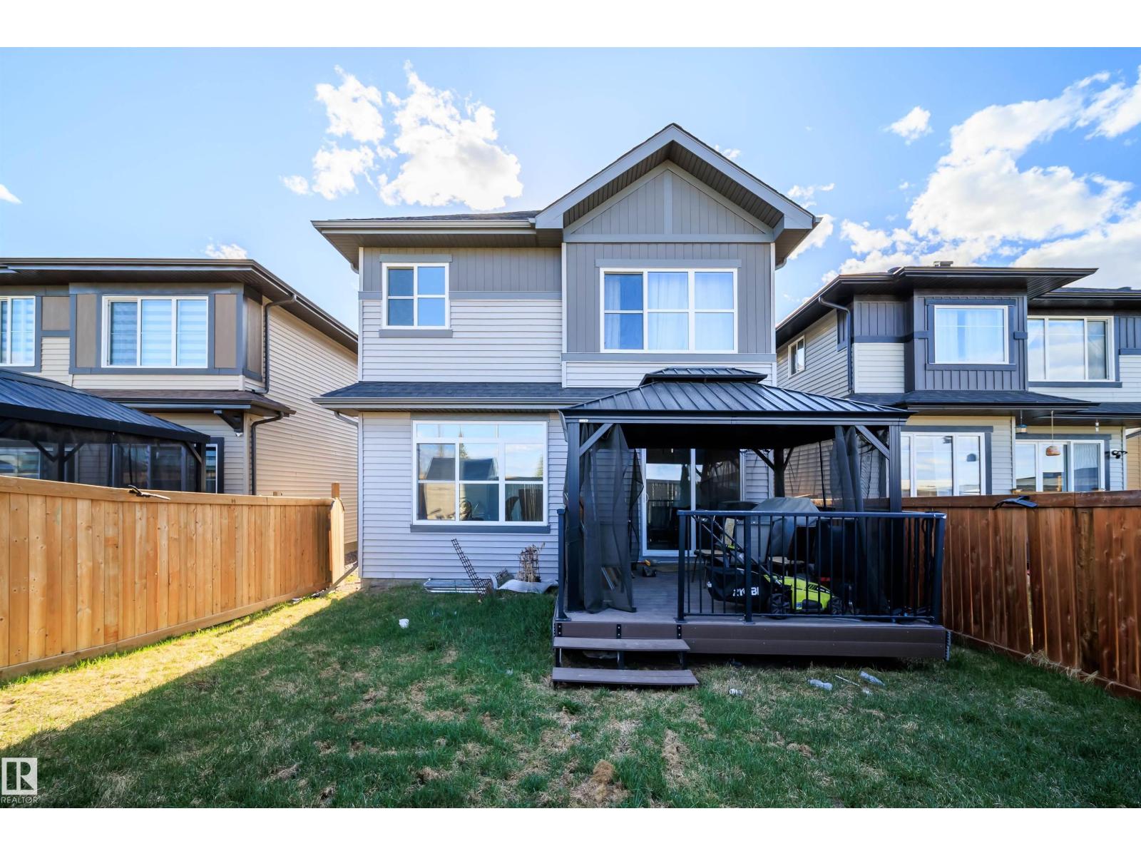 9651 229 ST NW, Edmonton