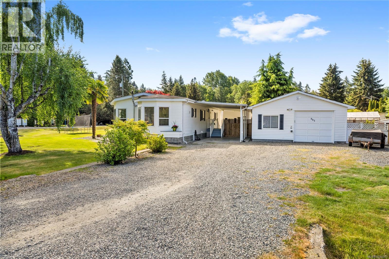 661 Barclay Cres N - 31