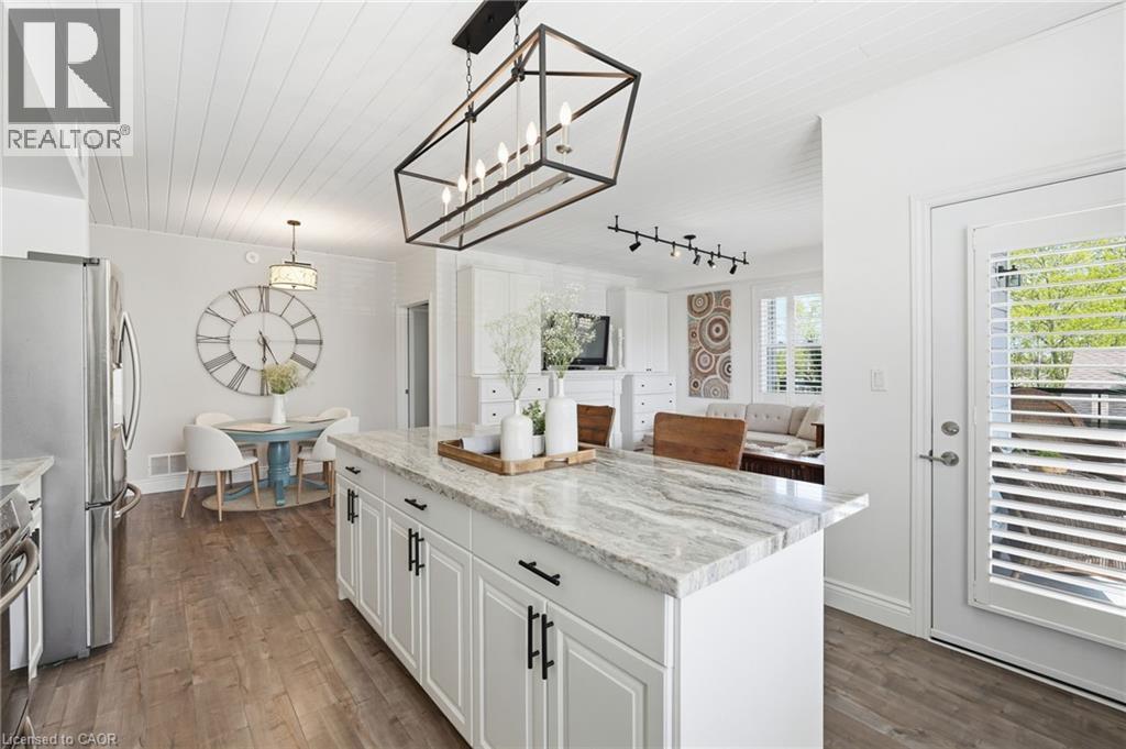 #208 67 HADDINGTON Street - 16