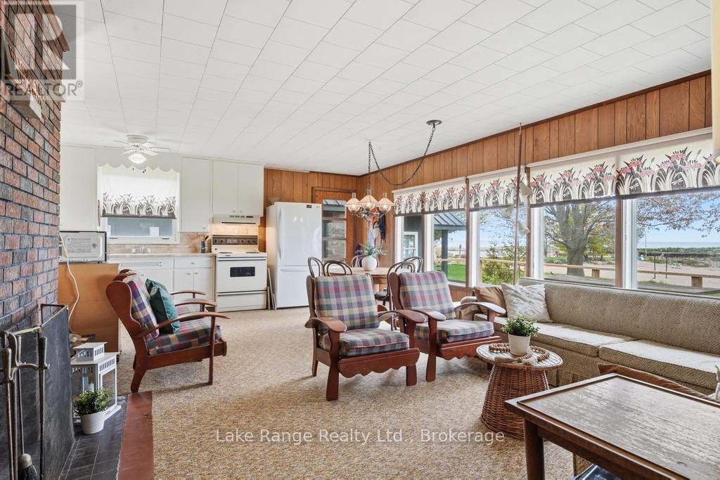 805 LEONARD COURT - 10