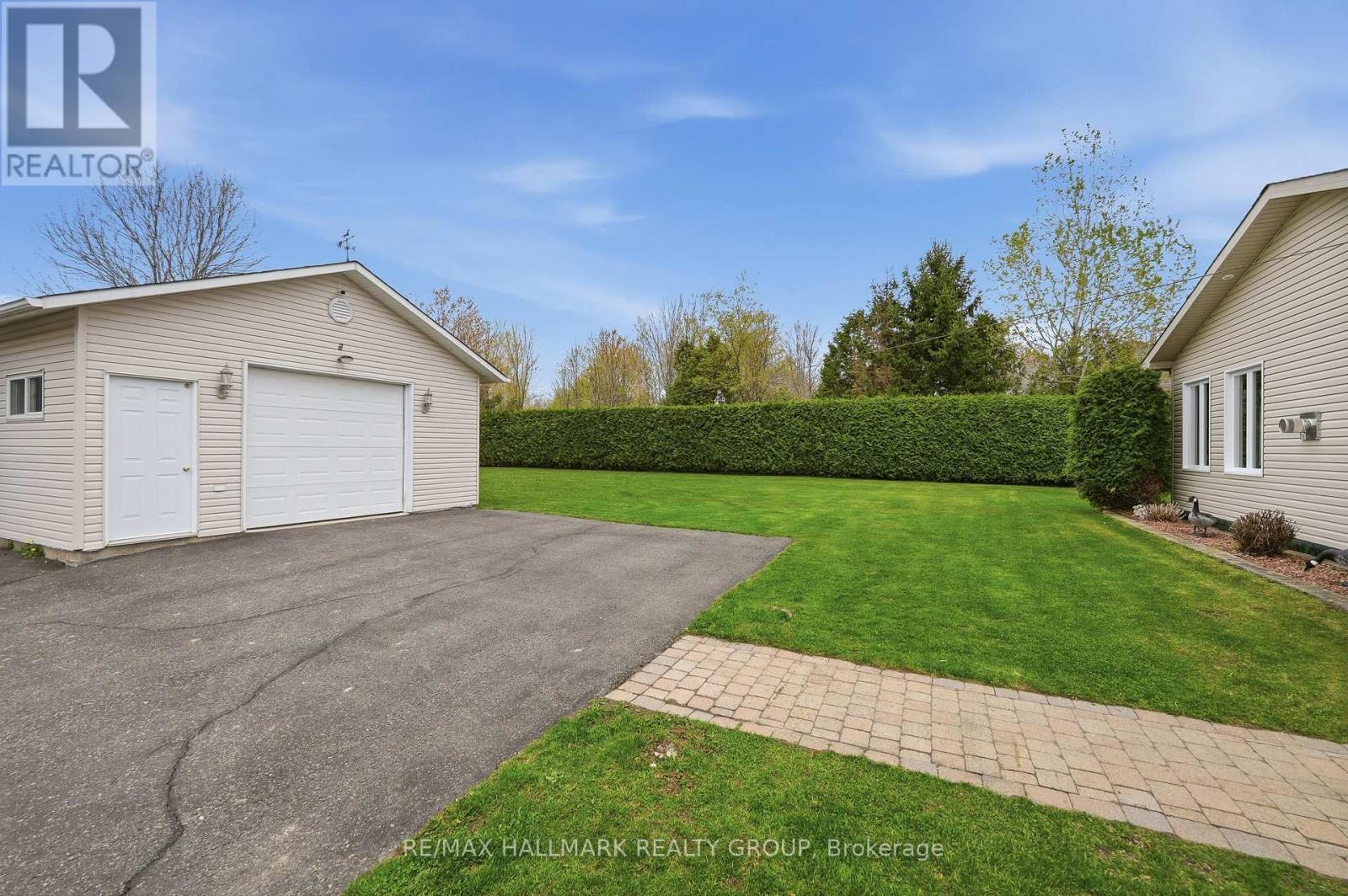 2039 ONYX STREET - 30