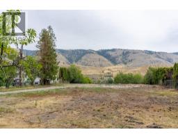 2690 Thompson Drive, Kamloops, BC V2C4L4 Photo 6