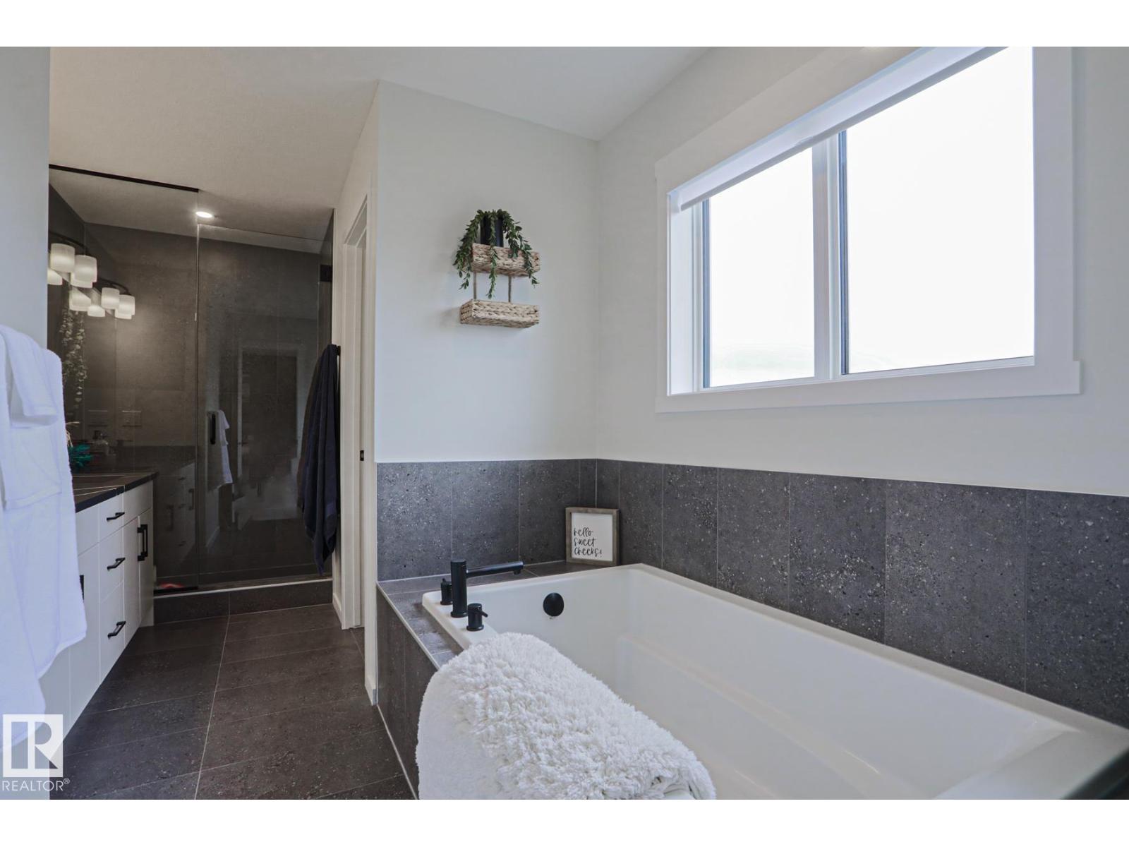 1047 STONESIDE RD, Sherwood Park