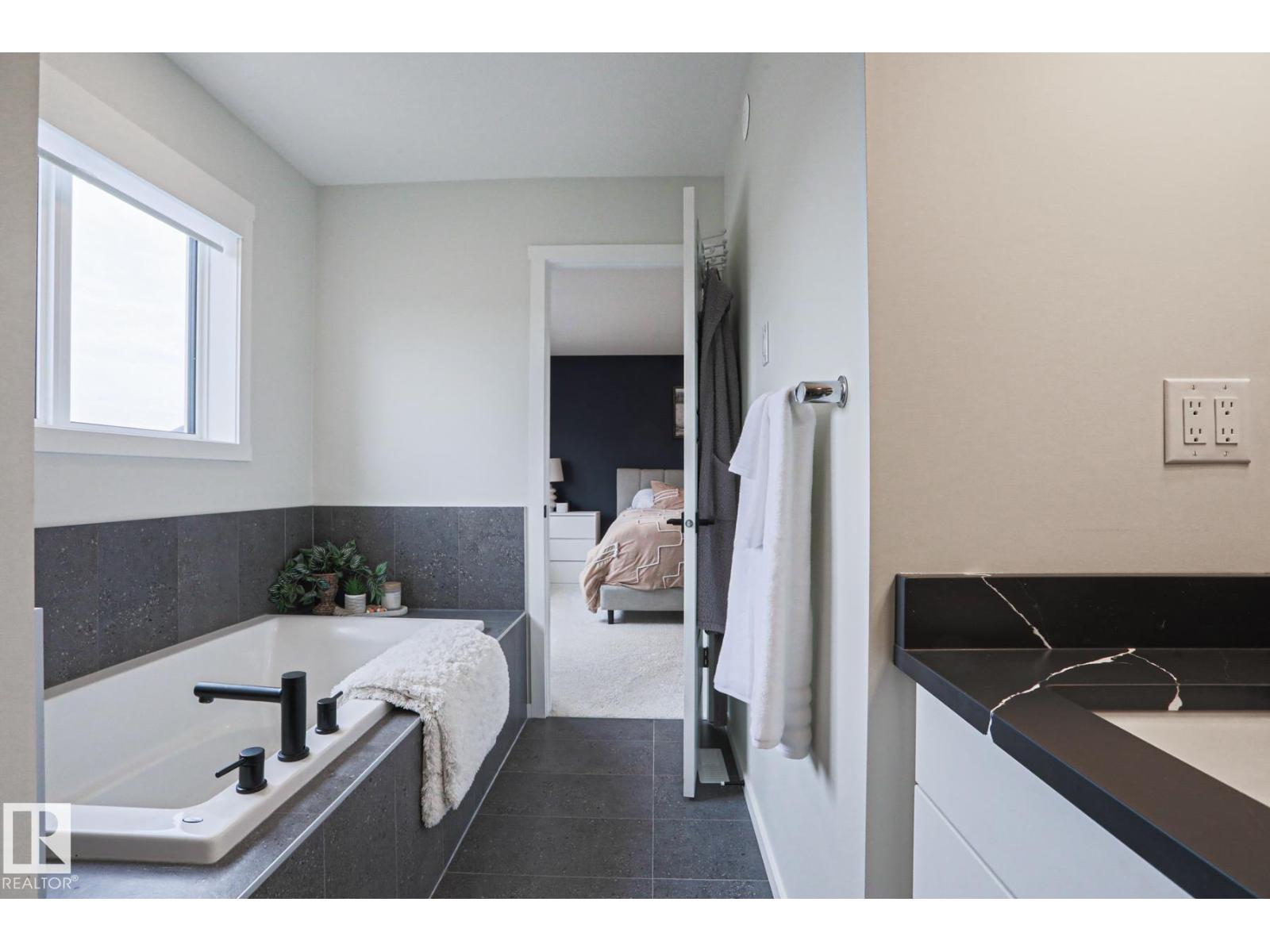 1047 STONESIDE RD, Sherwood Park