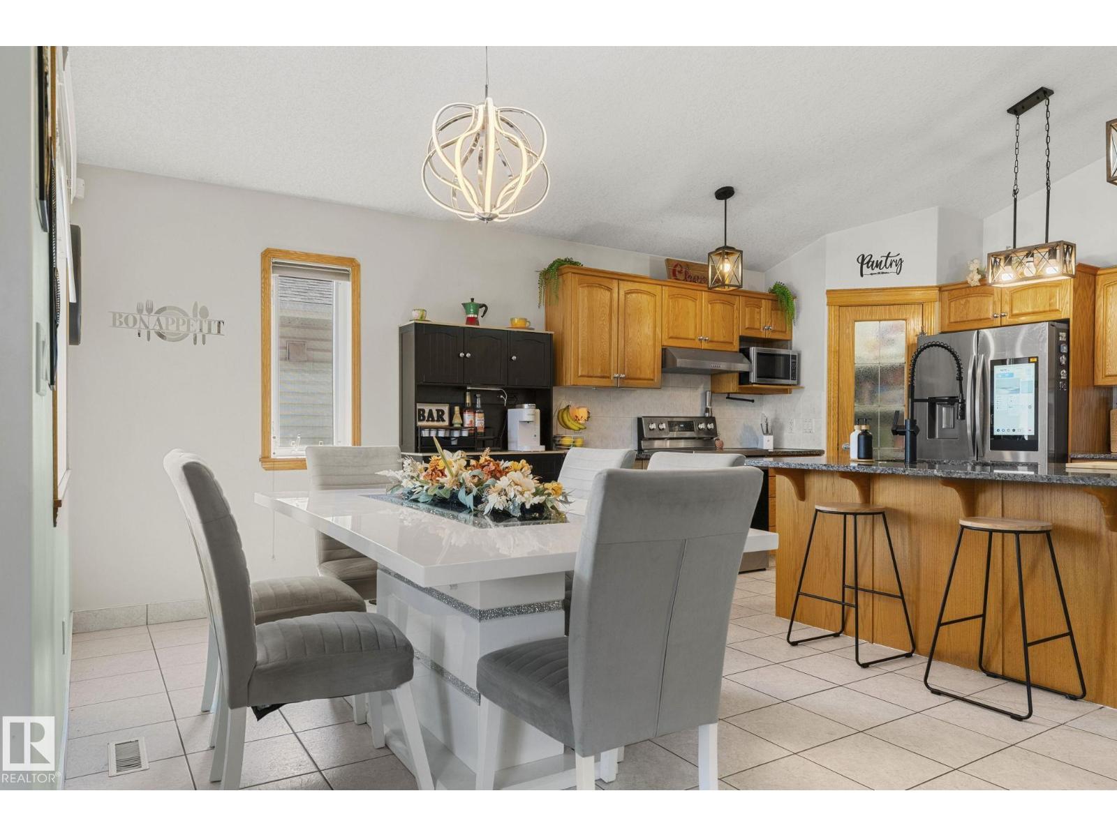 16513 67A ST NW, Edmonton