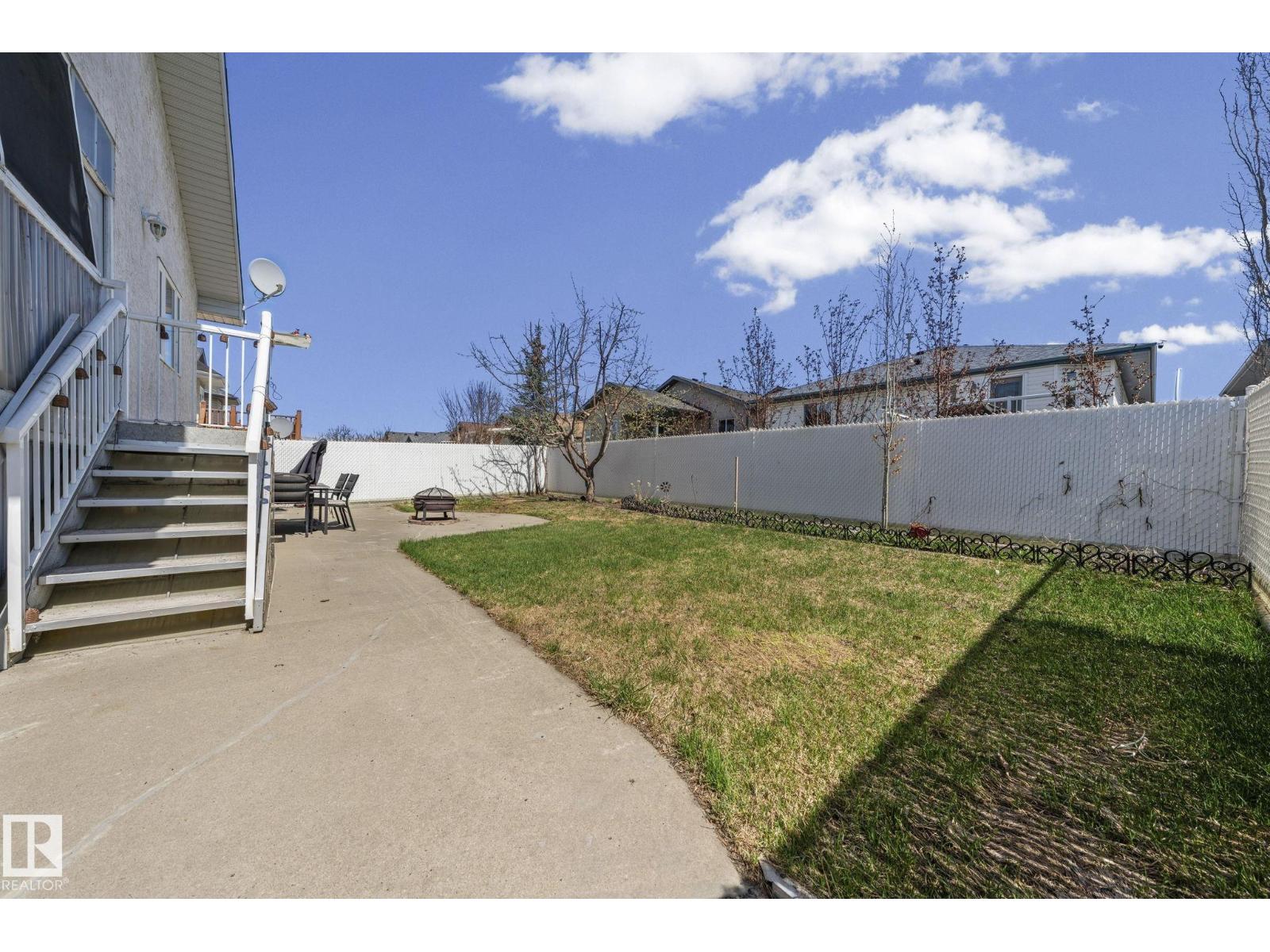 16513 67A ST NW, Edmonton